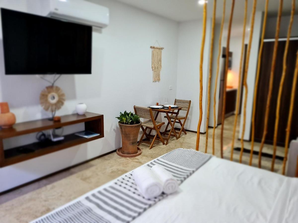 Modernos Estudios A Pasos De La 5Ta Av Pool View - By Yeah Playa del Carmen Exterior photo